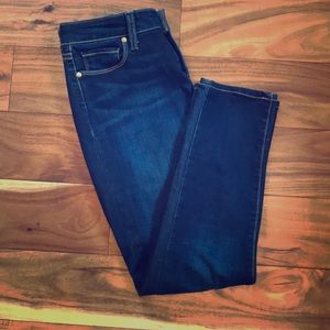 Paige Denim Cropped Skyline Skinny Like New